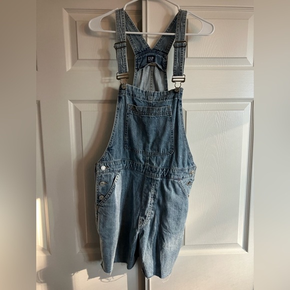 Gap Denim Shortalls - Cropped Overalls - Picture 1 of 1